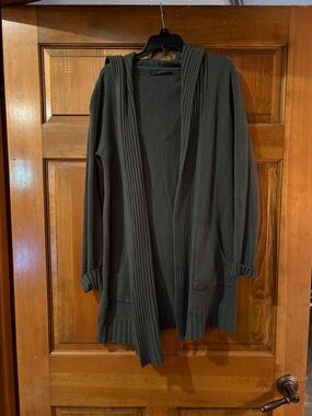 Cyrus Open-Front Long Cardigan in Olive
